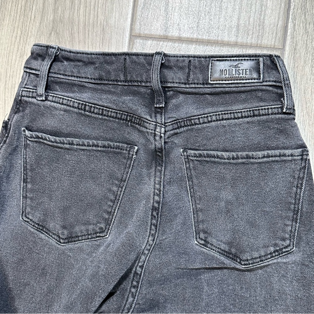 HOLLISTER Black Ultra High Rise Vintage Stretch Dad Jeans 24 / 0 - Picture 9 of 10